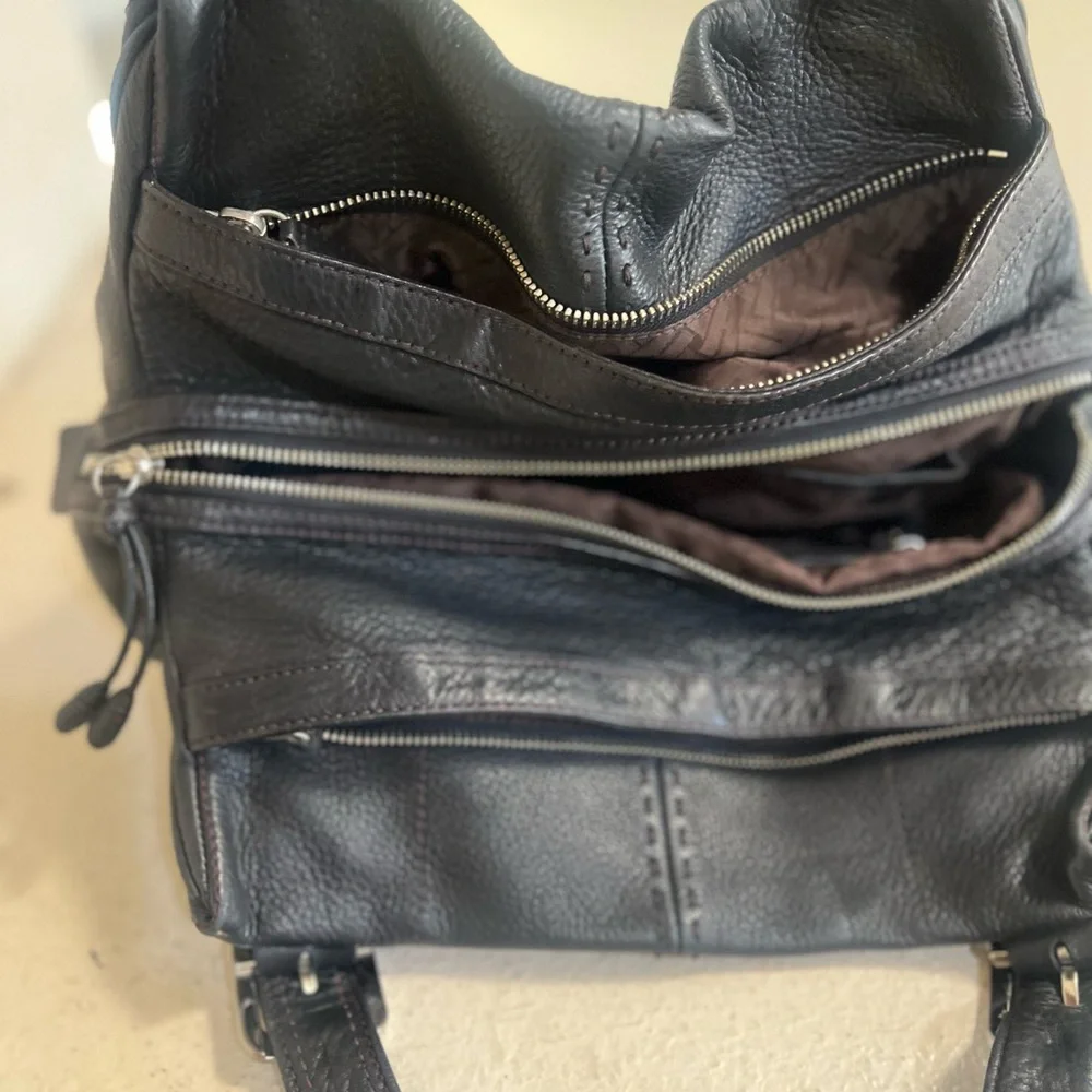 Cole Haan Black Pebble Leather Hobo Satchel work Bag large compartments